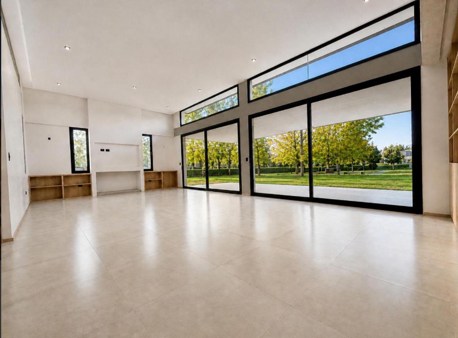 Foto de CASA EN VENTA EN MIRALAGOS, imagen 2