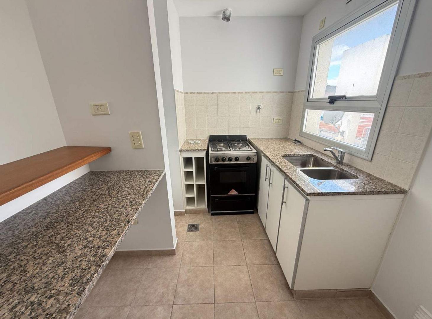 Foto de ALQUILER DEPARTAMENTO UN DORMITORIO EN LA PLATA, imagen 4