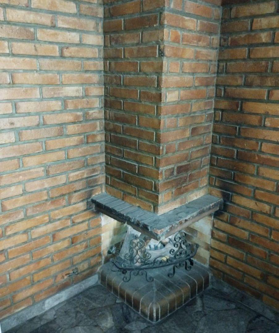 Olivos Casa Multifamiliar 2 plantas 4 Dorm Cochera U$S 245.000 Daniel Castaño