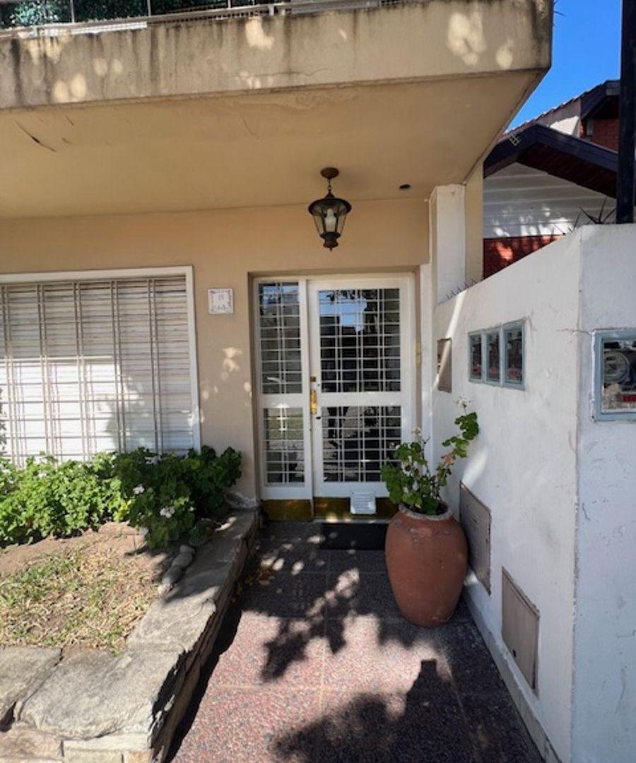 Foto de Florida Ceballos al 100 Piso de 3 Ambientes mas terraza con parrila y, imagen 2