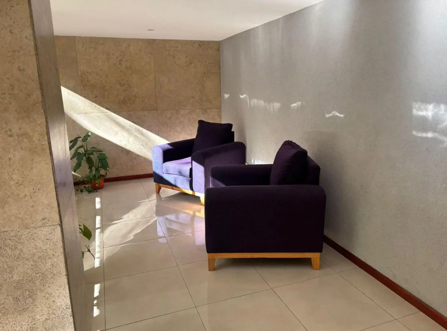 Flores Bonifacio al 2300 3 Amb grandes S/piso venta U$S 145.000 3
