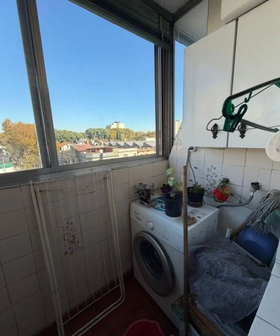 Vicente Lopez Av Maipu al 1100 2 Amb con amplia cocina y Balcon U$S 110.000 4