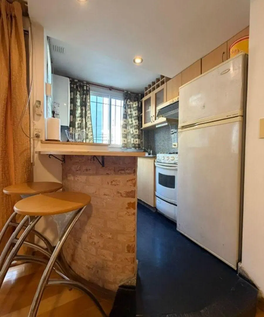 Florida M A. Alvarez al 1500 monoambiente con Balcon Alquiler $ 630.000 4
