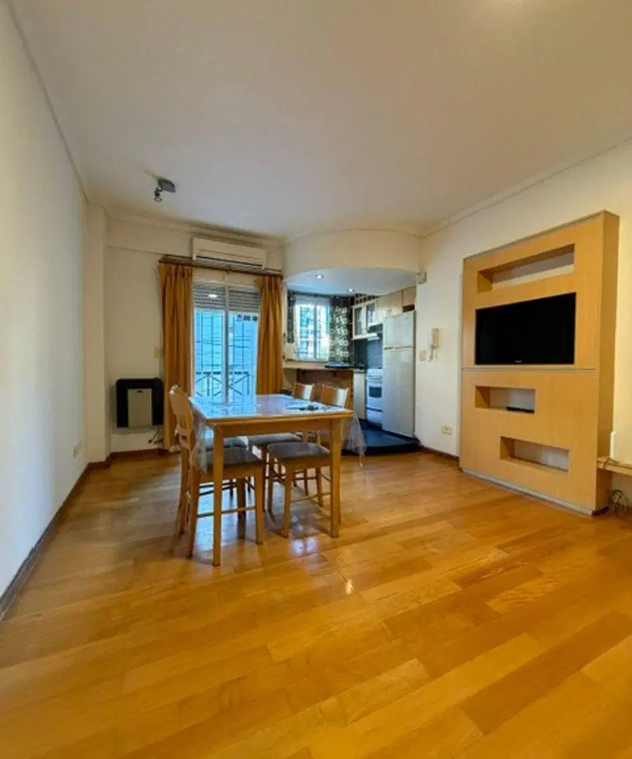 Florida M A. Alvarez al 1500 monoambiente con Balcon Alquiler $ 630.000 1
