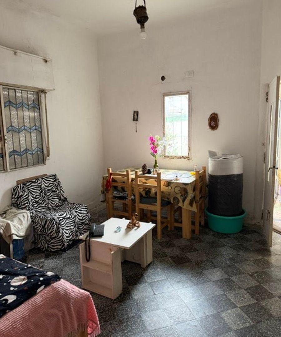 Foto de Florida M las Heras al 1800 P.H al frente para reciclar U$S 145.000, imagen 2