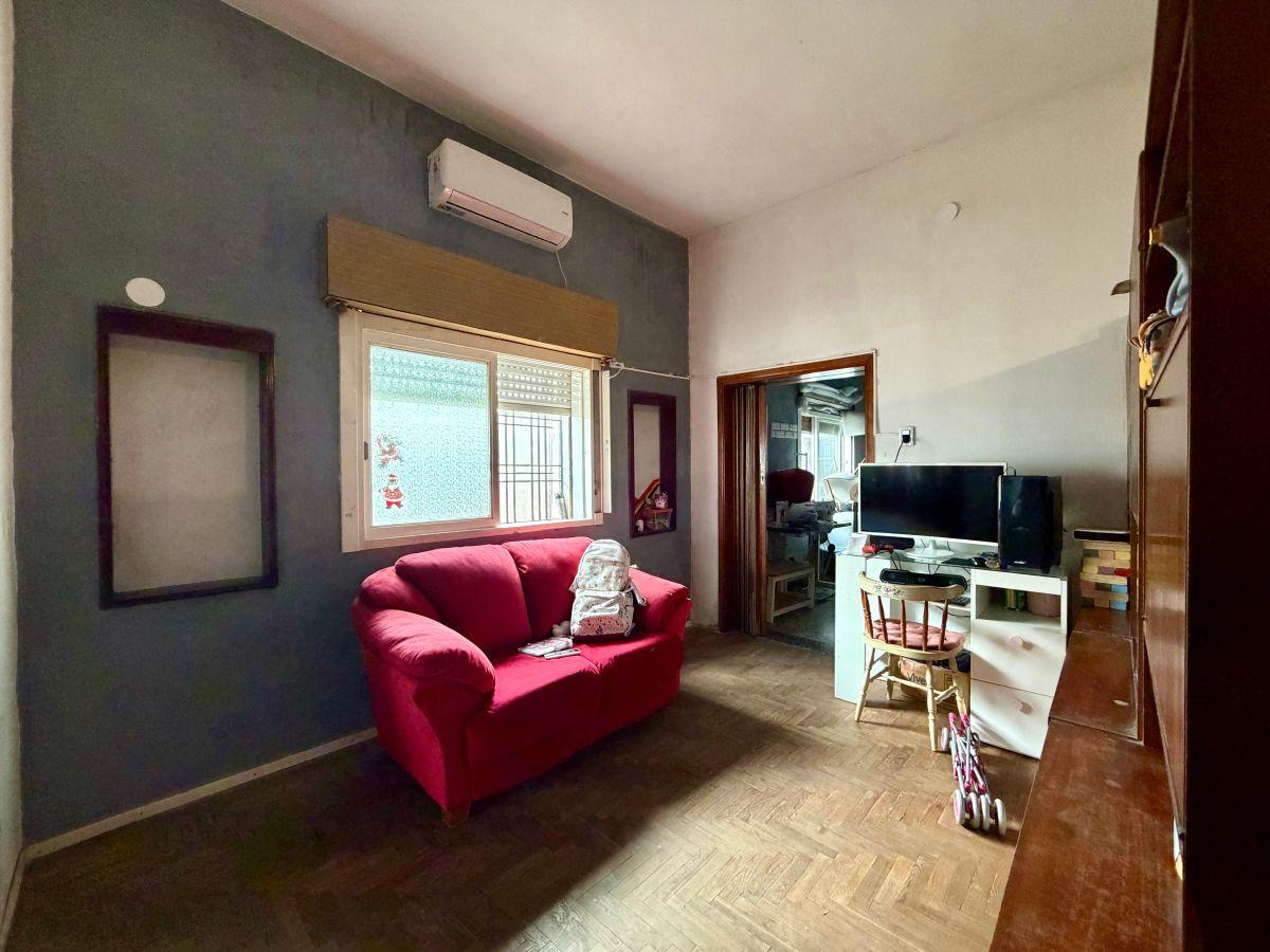 Foto de PH 4 AMBIENTES A RECICLAR CON JARDÍN DE 80M² PROPIO, imagen 2