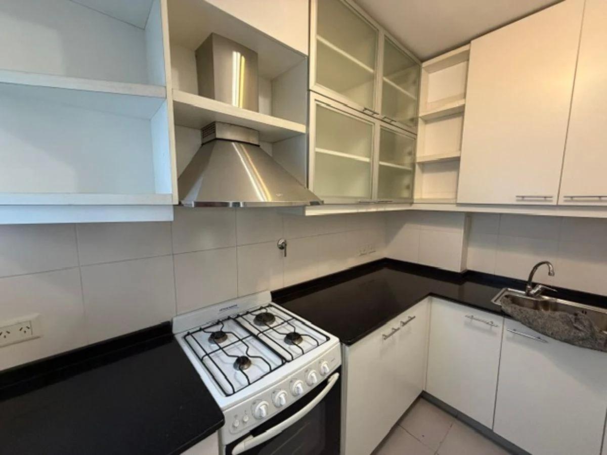 Foto de Recoleta 3 AMb reciclado con gran balcon excelente vista $ 1.200.000, imagen 2