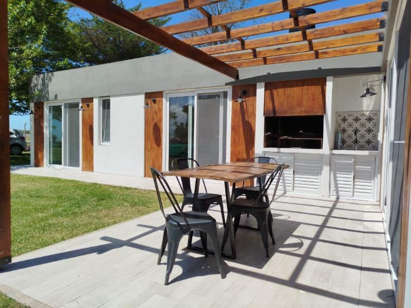 Casa a Estrenar en Barrio Privado Costa del Sol 3