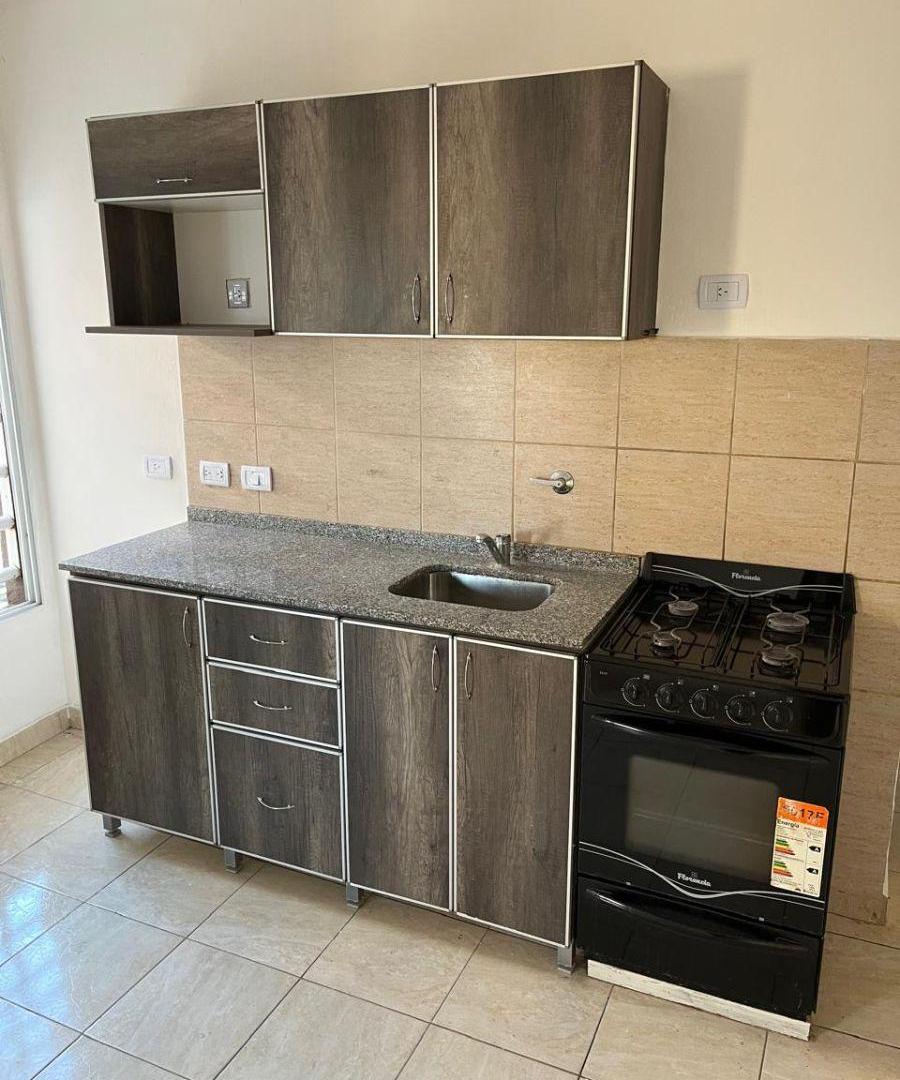 Foto de DEPARTAMENTO EN VENTA 3 AMB C/COCHERA Y TERRAZA EN VILLA LUZURIAGA, imagen 5
