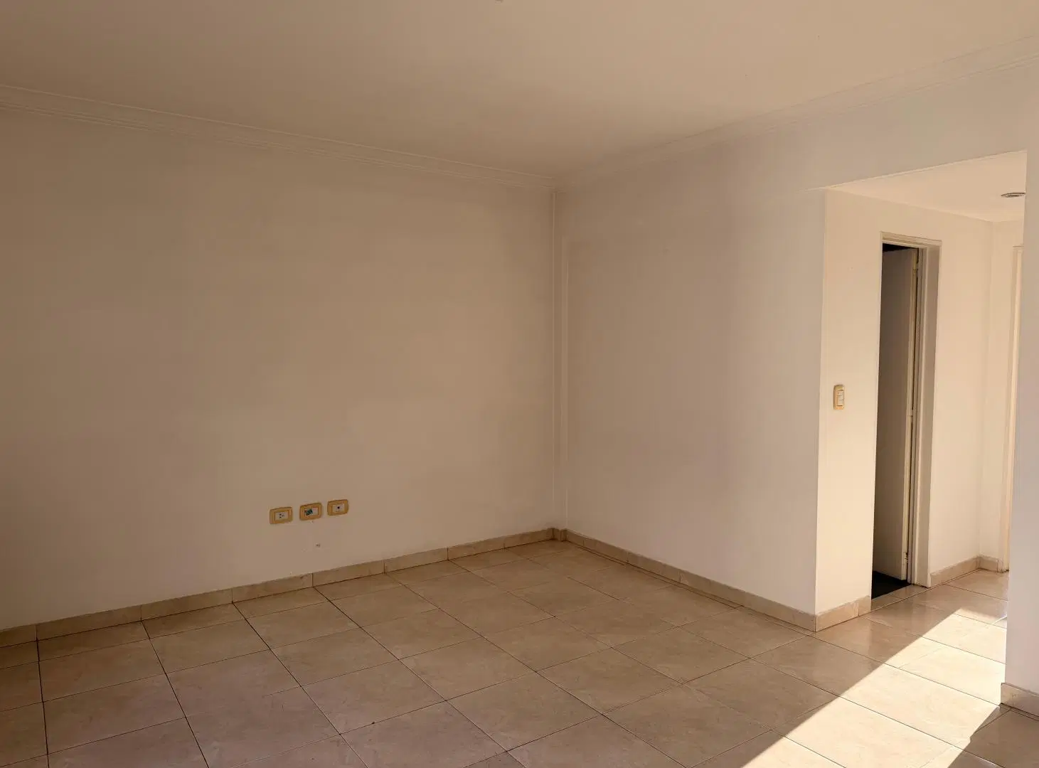 DEPARTAMENTO DE 2 AMBIENTES EN ALQUILER RAMOS MEJIA 5