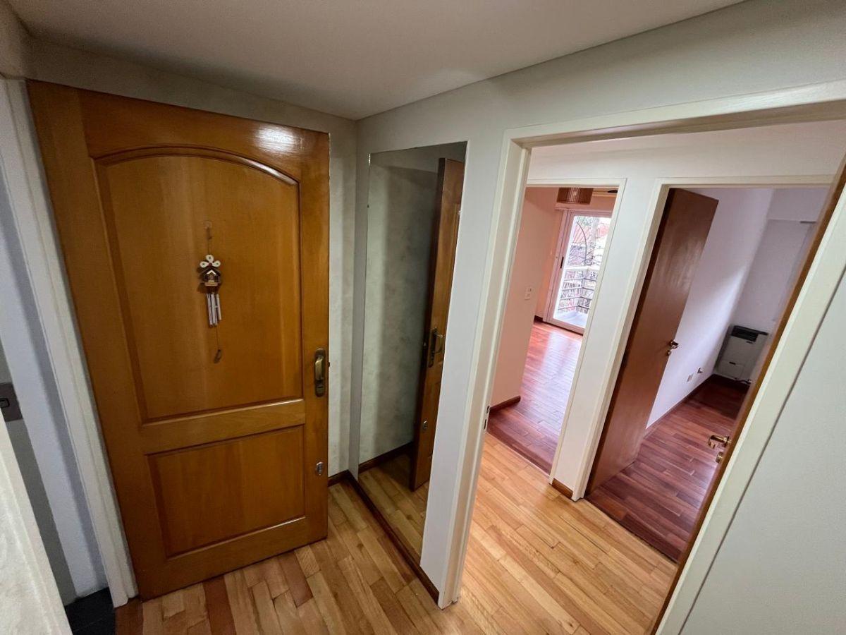 Foto de PISO EN VENTA SOBRE AV. DE MAYO RAMOS MEJIA, imagen 2