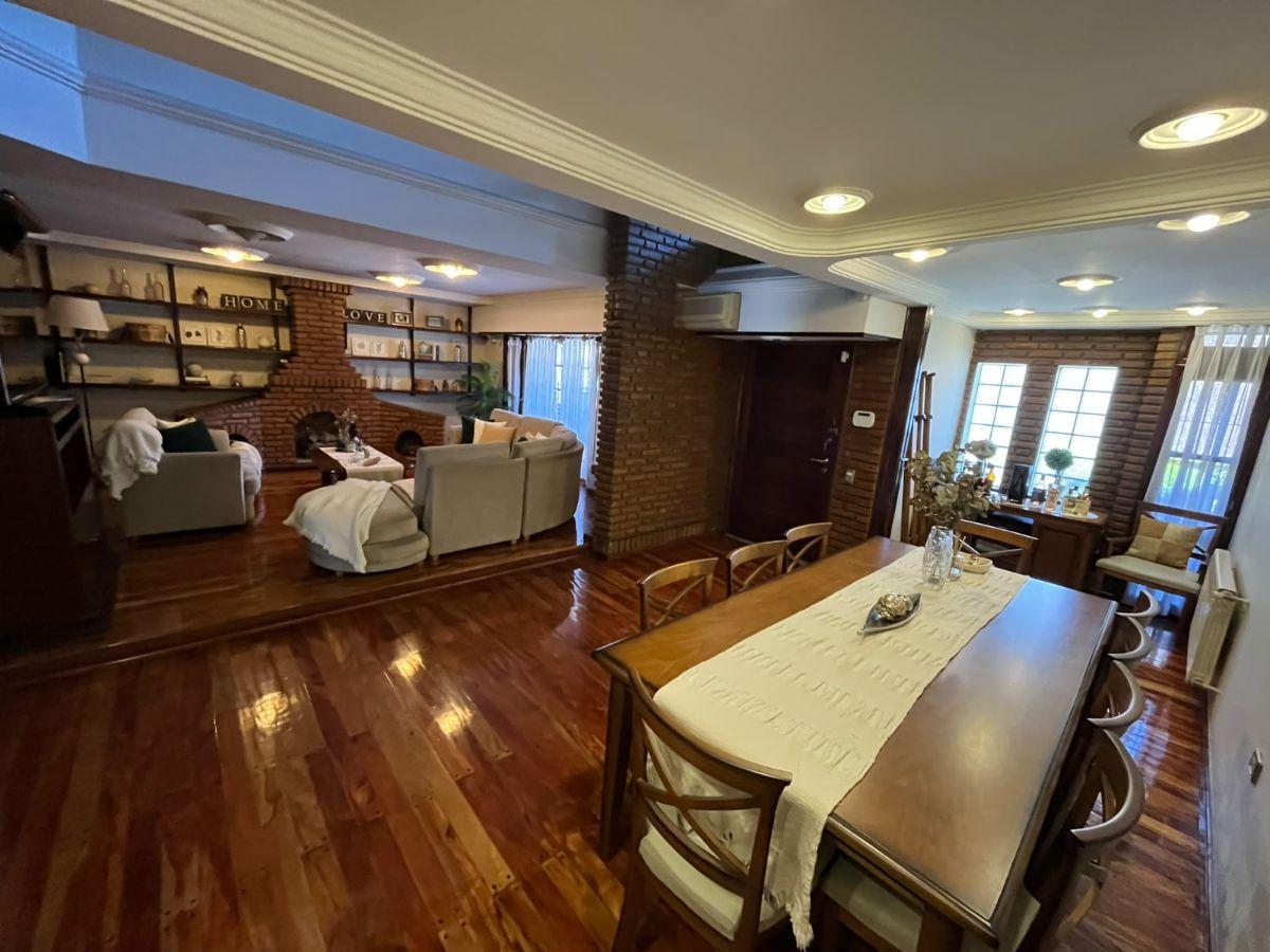 Foto de IMPONENTE CASA 5 AMBIENTES EN VENTA RAMOS MEJIA, imagen 5
