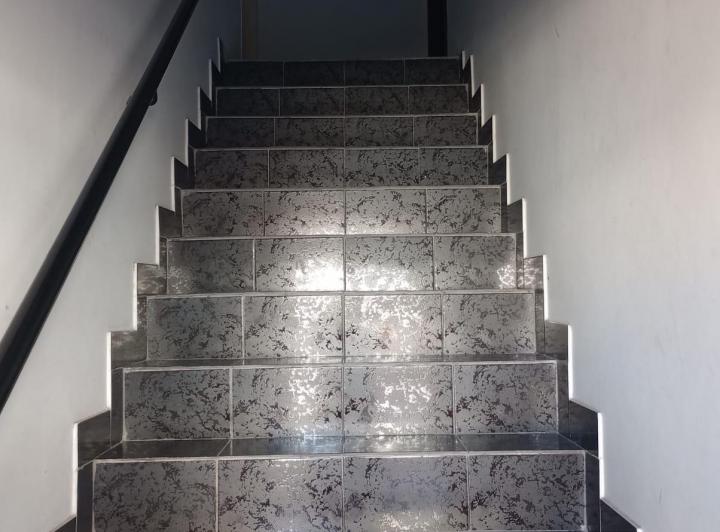 Foto de Departamento de 4 ambientes para oficinas/profesional en primer piso, imagen 3