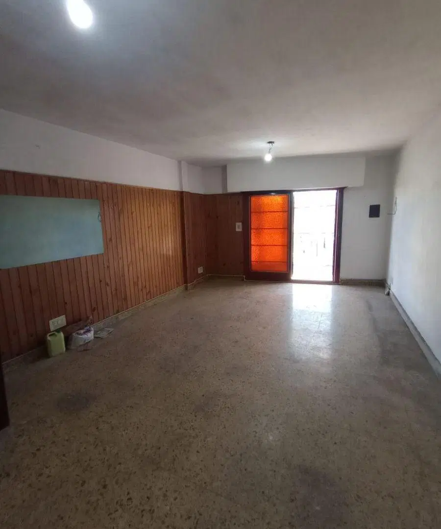 Amplio Departamento 4 Ambientes En Primer Piso - Sin Expensas 3