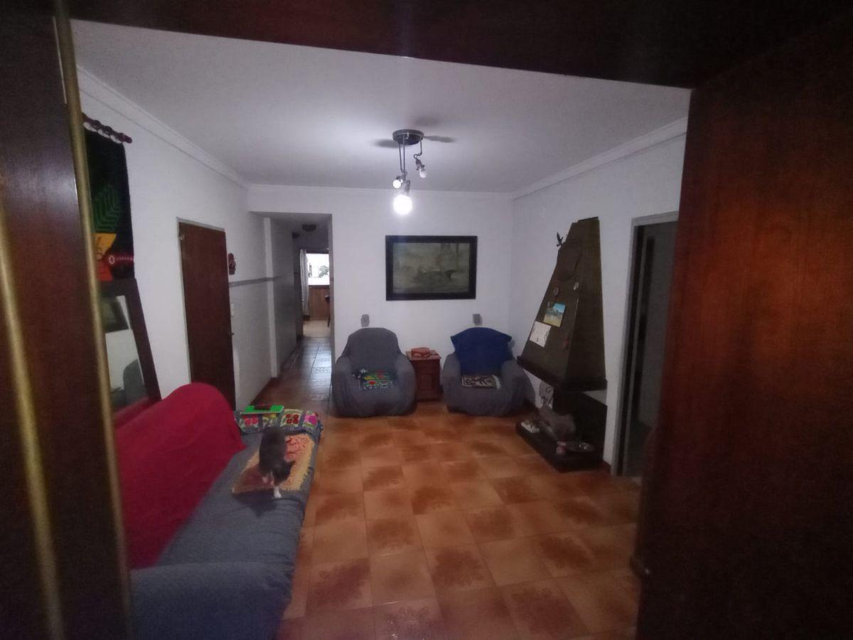 Foto de Departamento de 4 ambientes sobre Avenida Villegas, imagen 3