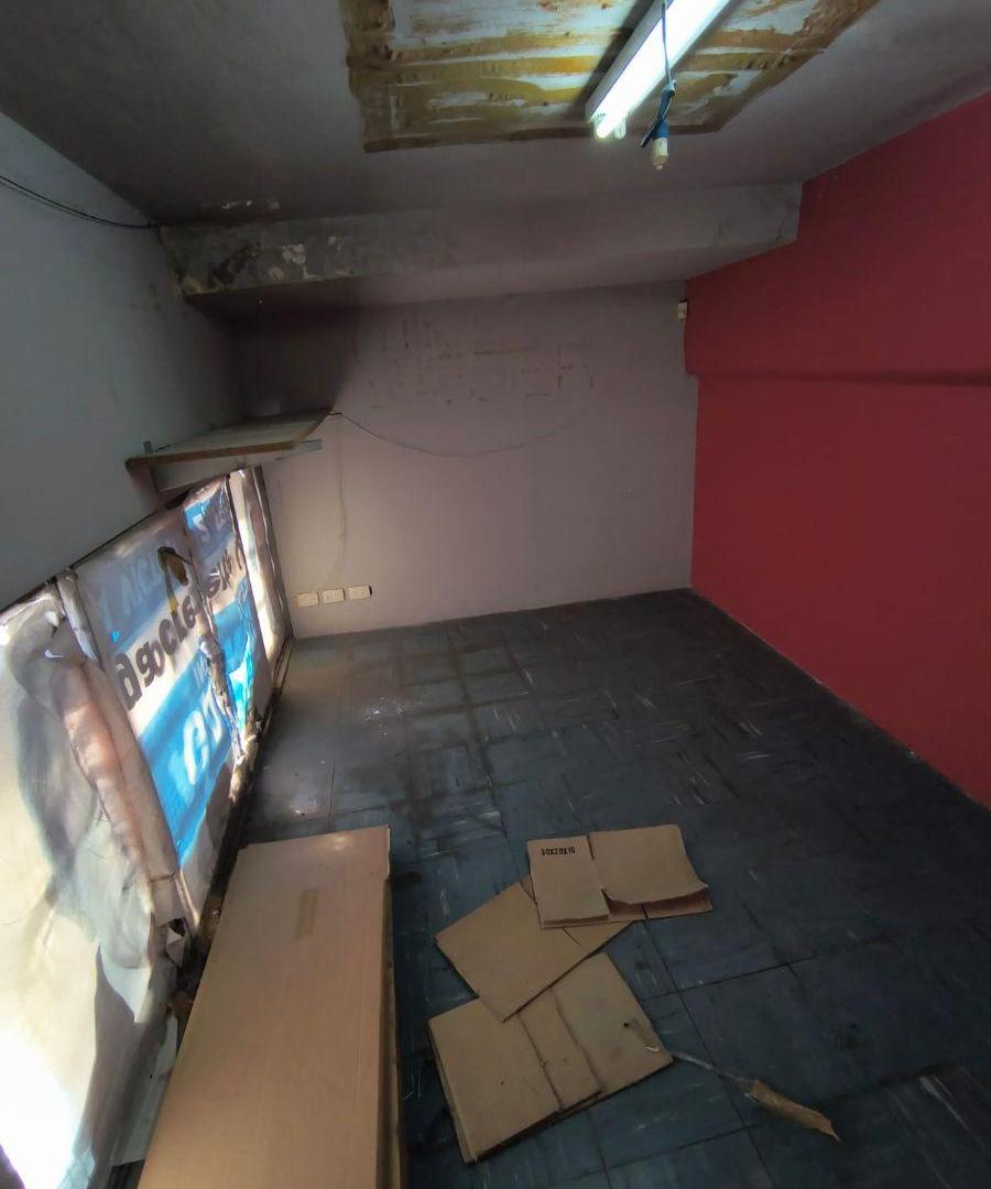 Foto de Galpón De 130m2 En Alquiler En Ramos Mejía, imagen 3