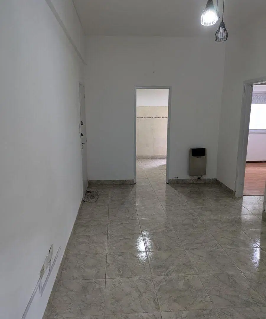 Departamento de 3 ambientes en planta baja con patio 2