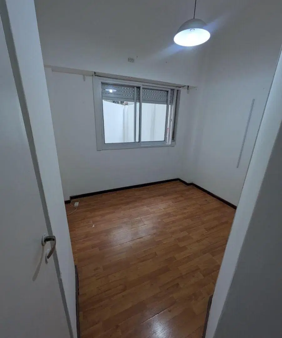 Departamento de 3 ambientes en planta baja con patio 8