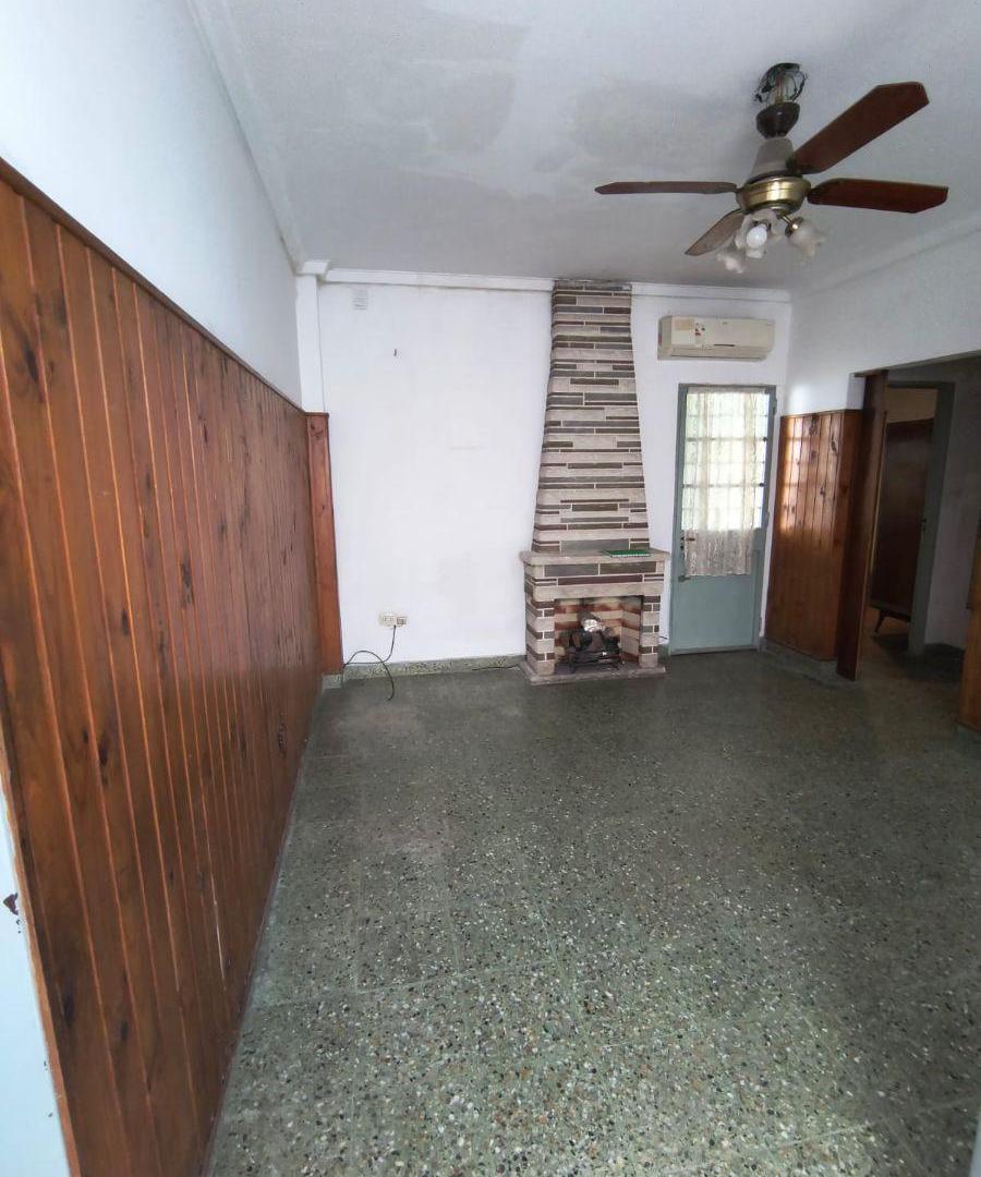 Foto de Amplio PH 3 Ambientes ingreso por pasillo - Con patio y terraza, imagen 3
