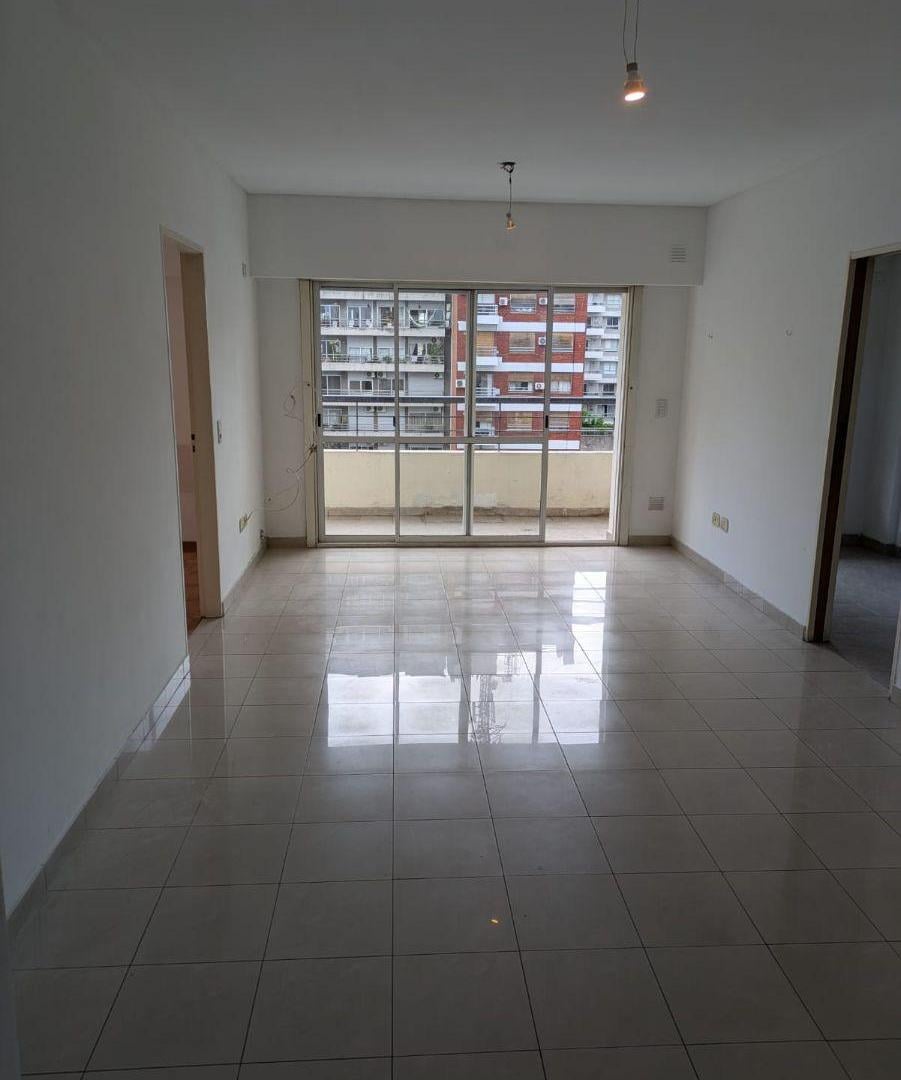 Foto de Semipiso de 2 ambientes en Villa Urquiza - Edificio con pileta, imagen 4