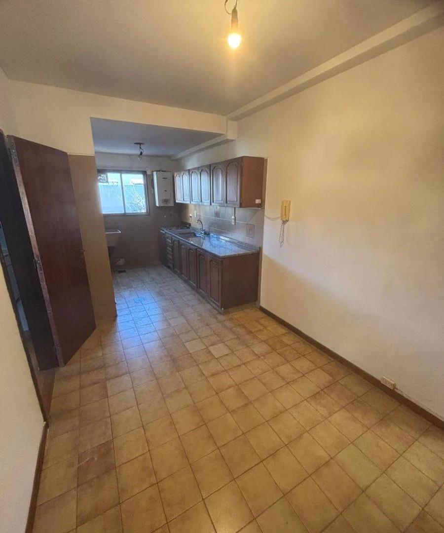 Foto de Nuñez: en Venta 3 Ambientes Amplios Sobre Av Cabildo Frente Al Metrobus, imagen 4
