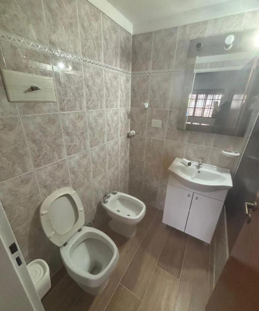Foto de Olivos: en Alquiler Excelente Duplex a 4 Cuadras de Av Maipu, imagen 3