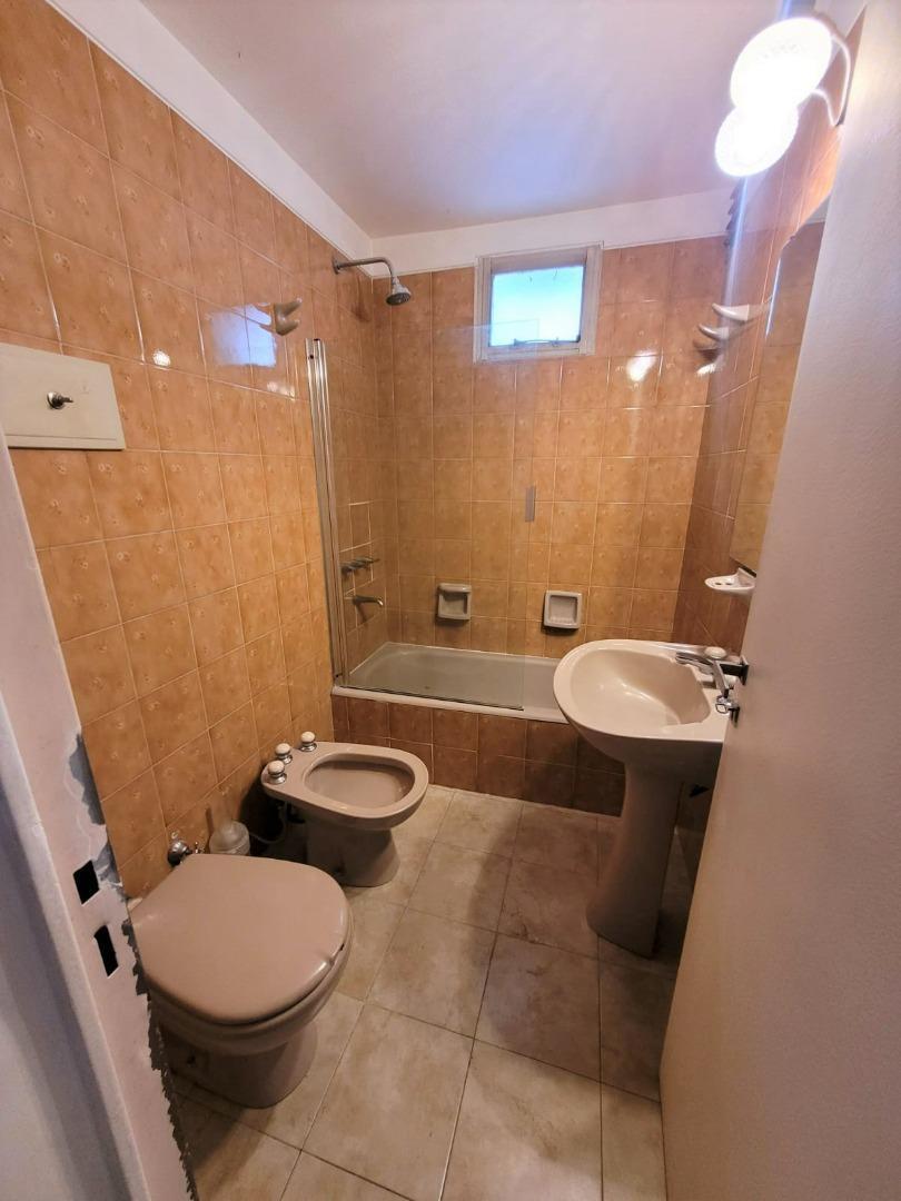 Venta 4 Ambientes Balcon, Lavadero, Exp Bajísimas!pedro Goyena 3