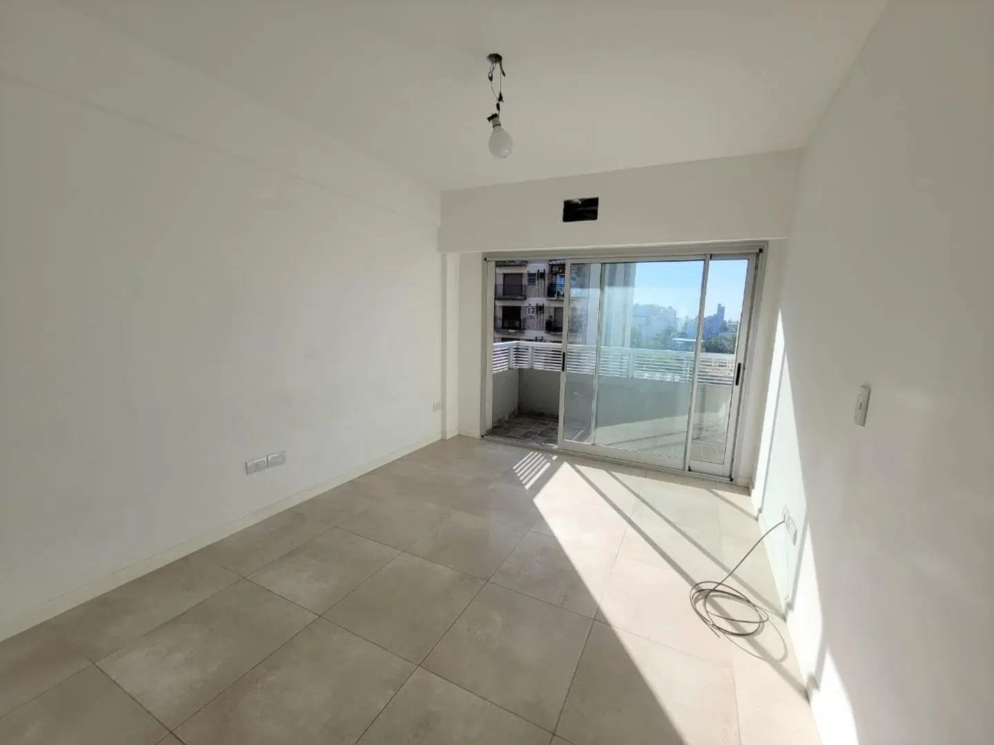 Alquiler 2 ambientes,balcon,aire acond, exp bajas, Caballito 3