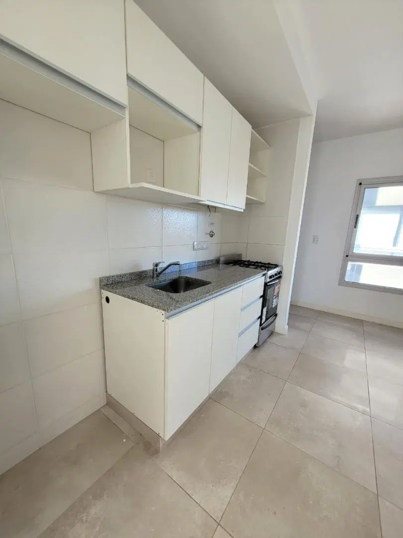 Alquiler 2 ambientes,balcon,aire acond, exp bajas, Caballito 5