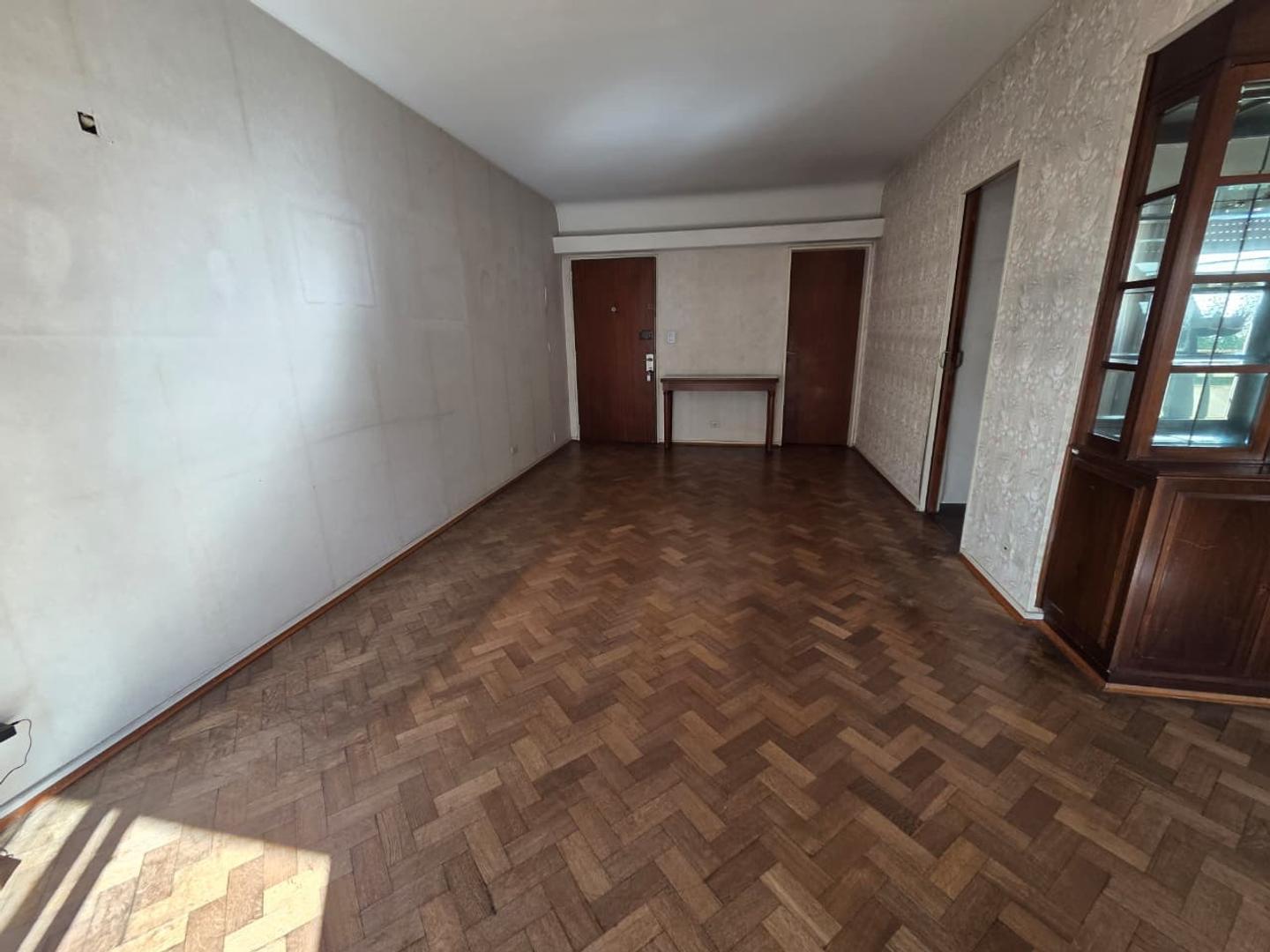 Foto de Venta 3 ambientes c/dep o 4,COCHERA, Balcon super luminoso, imagen 5