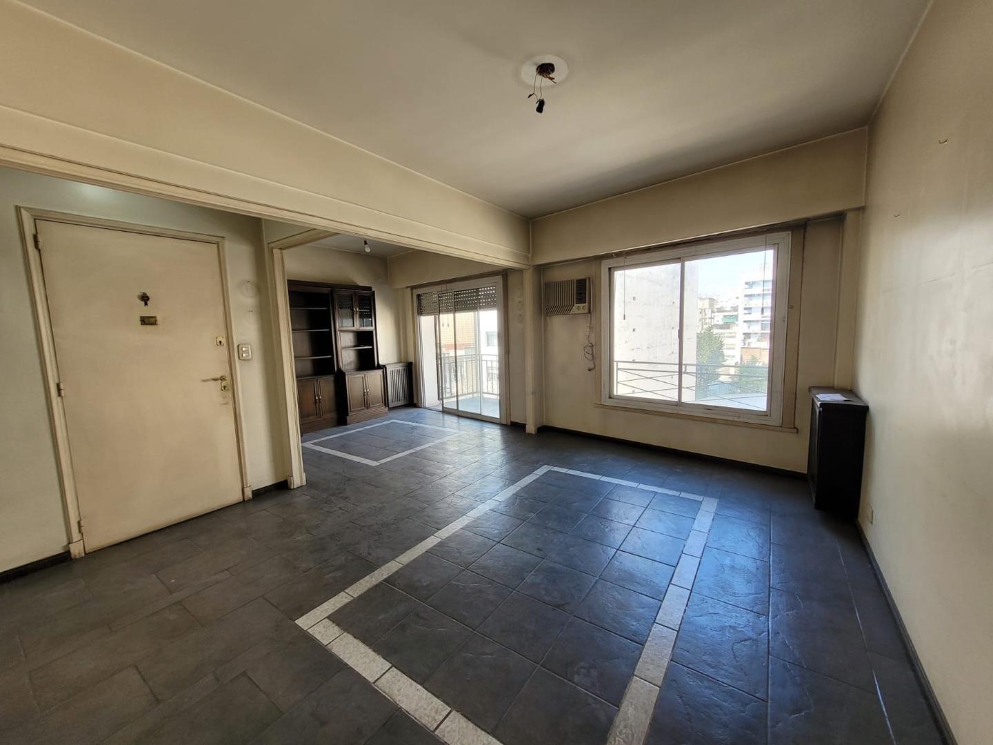 Foto de Venta 4 ambientes,balcón, APTO PROF,excelente ubic Caballito, imagen 2