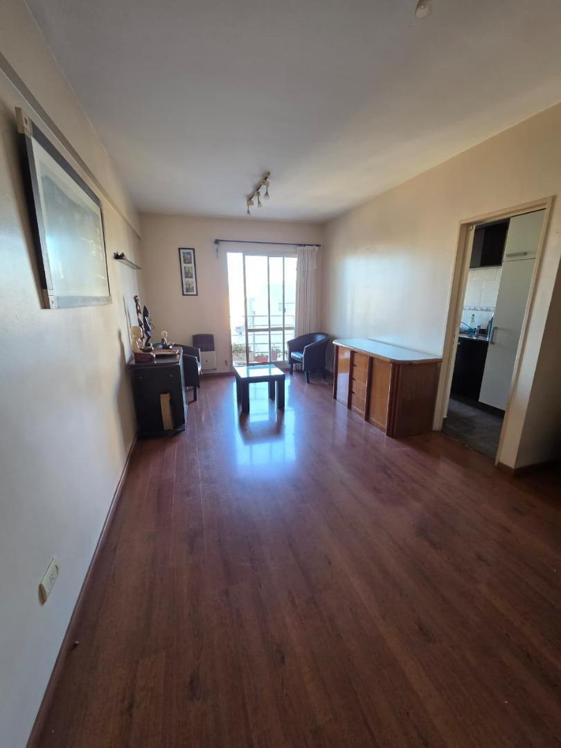 Foto de venta amplio 2 ambientes con Baulera, Almagro Caballito, imagen 4