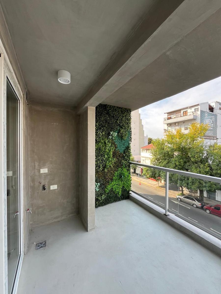 Venta Departamento - Monoambiente Divisible - Balcon Aterrazado - Kamado - Energia Solar - Toil 1