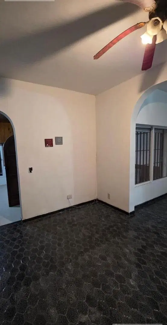 Alquiler de Casa 5 amb. en el barrio de Saavedra. 3