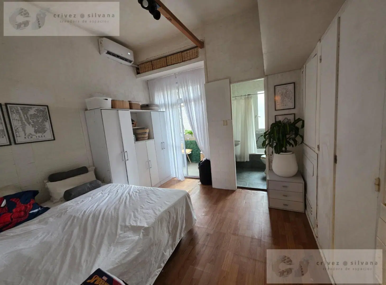 Monoambiente dividido con balcón en venta en el barrio de Balvanera 2