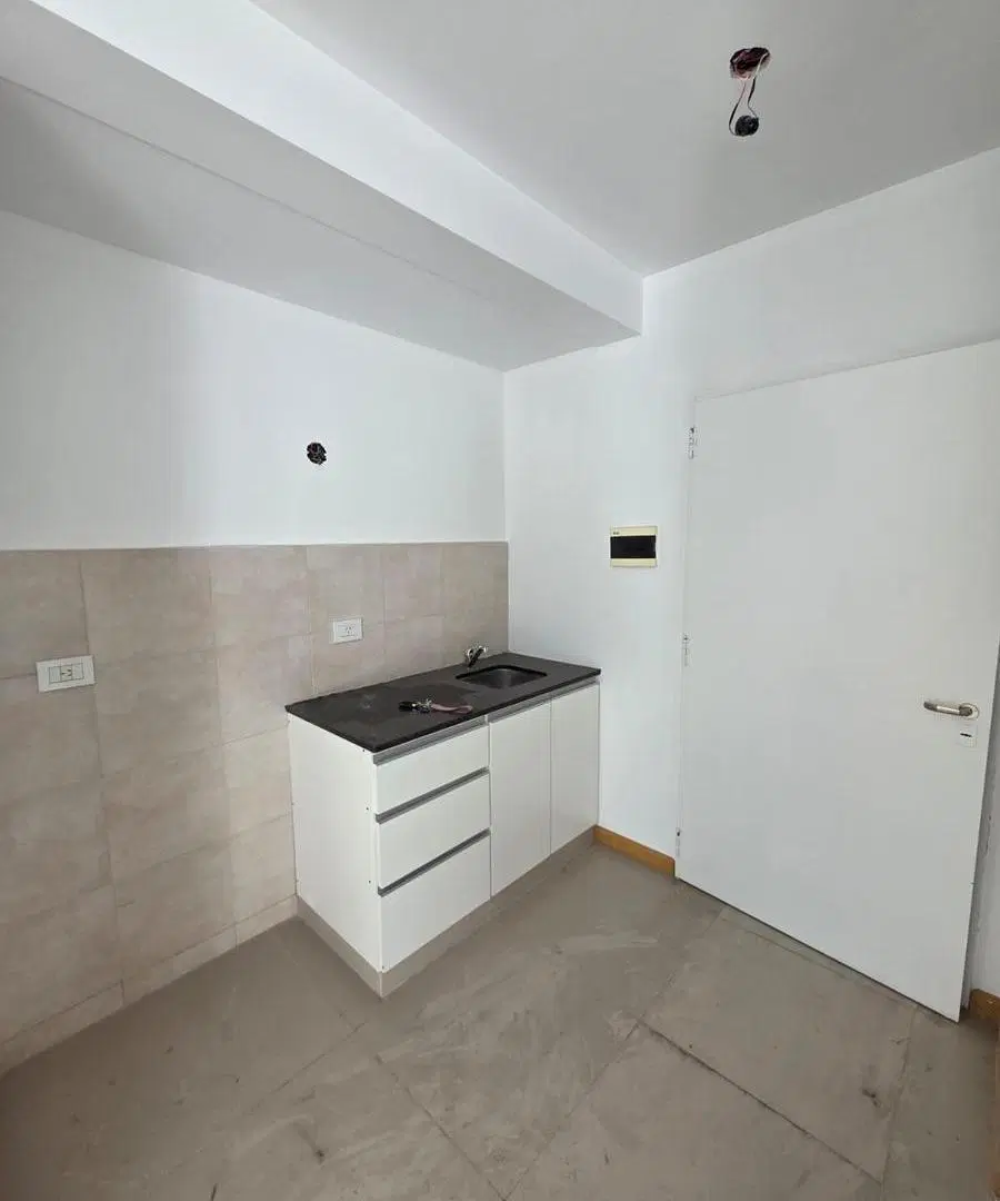 Departamento monoambiente en alquiler Villa del Parque 4