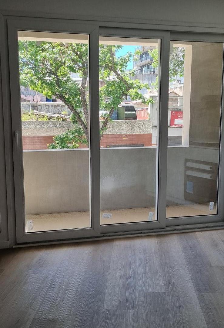 Foto de Venta Departamento - Monoambiente divisible - Balcon - Kamado - Energia, imagen 5