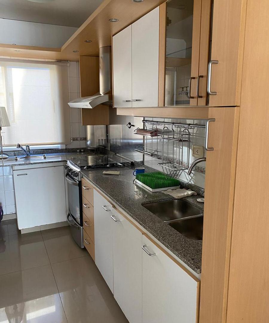 Foto de Departamento en duplex - 4 amb con balcón cochera y baulera - en Villa, imagen 5