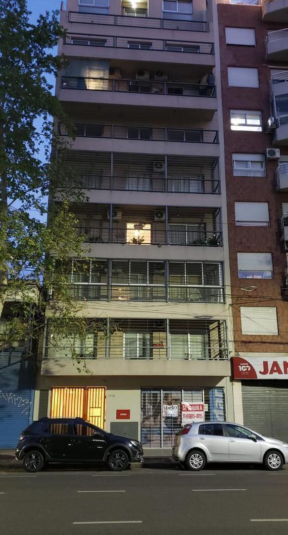 Foto de Local en venta con renta al frente - patio - Flores, imagen 4