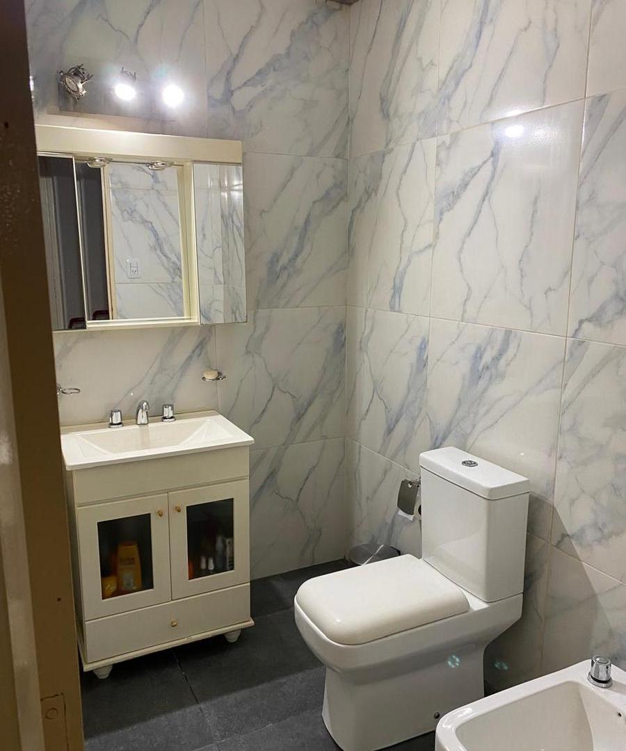 Foto de Casa ph 3 ambientes con garage y terraza en Villa Pueyrredon, imagen 2