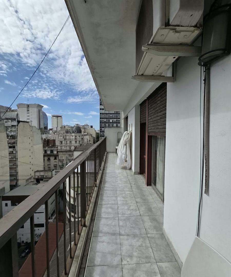 Foto de Venta departamento 4 amb con balcón y cochera en Retiro, imagen 2