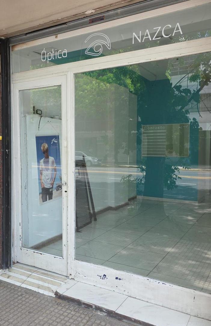 Foto de Local comercial en pleno barrio de Flores, imagen 5