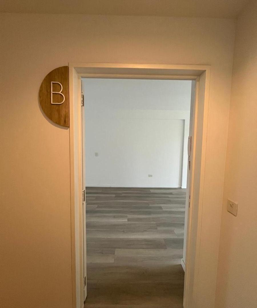 Foto de Venta Departamento - Monoambiente divisible - Balcon aterrazado, imagen 1