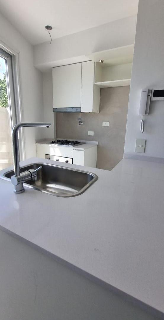 Foto de Venta monoambiente divisible en Villa Ortuzar - Balcon y Kamado, imagen 5