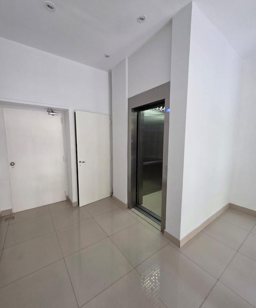 Foto de Departamento monoambiente en alquiler Villa del Parque, imagen 1