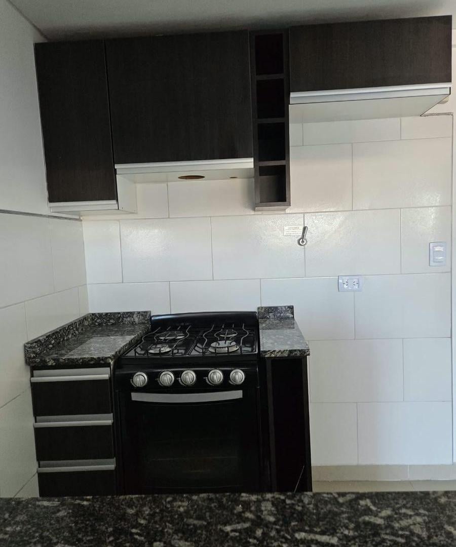 Foto de Alquiler y ó venta - 2 ambientes con balcon - Villa Real / Villa Devoto, imagen 3
