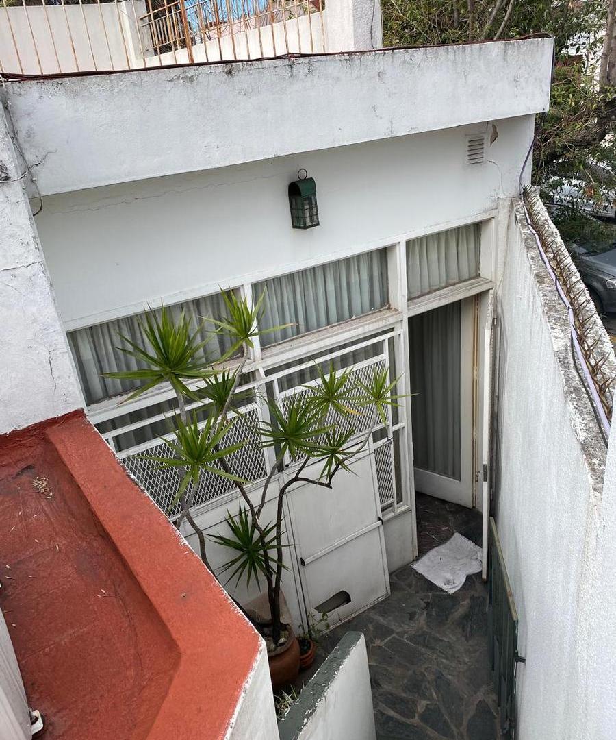 Foto de Casa ph 3 ambientes con garage y terraza en Villa Pueyrredon, imagen 4
