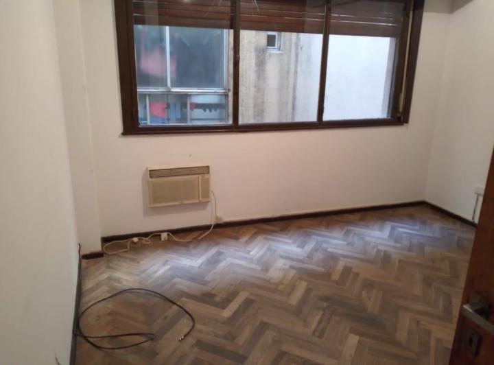 DEPTO DE 2 AMB INTERNO MUY AMPLIO A METROS SUBTE B - Lemos casi Dorrego 5