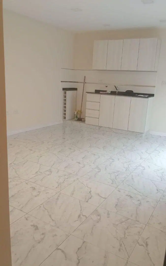 PH EN 1° PISO POR ESCALERA DE 2 AMB CON BALCON Y TERRAZA PROPIA – A NUEVO IMPECABLE - Loyola al 1500 4