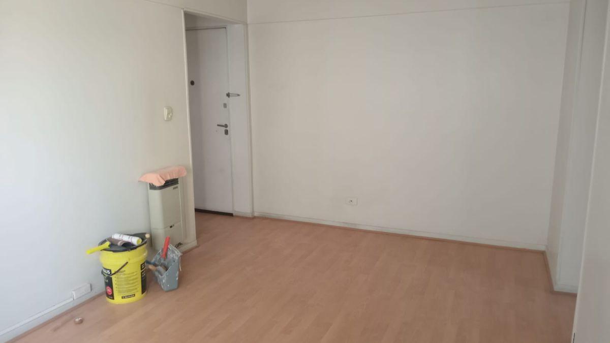 Foto de DEPTO DE 3 AMBIENTES EN TORRE SUPER LUMINOSO – VISTA PANORAMICA, imagen 3